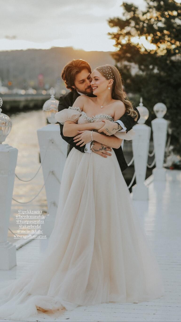 2 ay əvvəl xaricdə evlənən cütlükvillada yenidən toy etdi (FOTO)